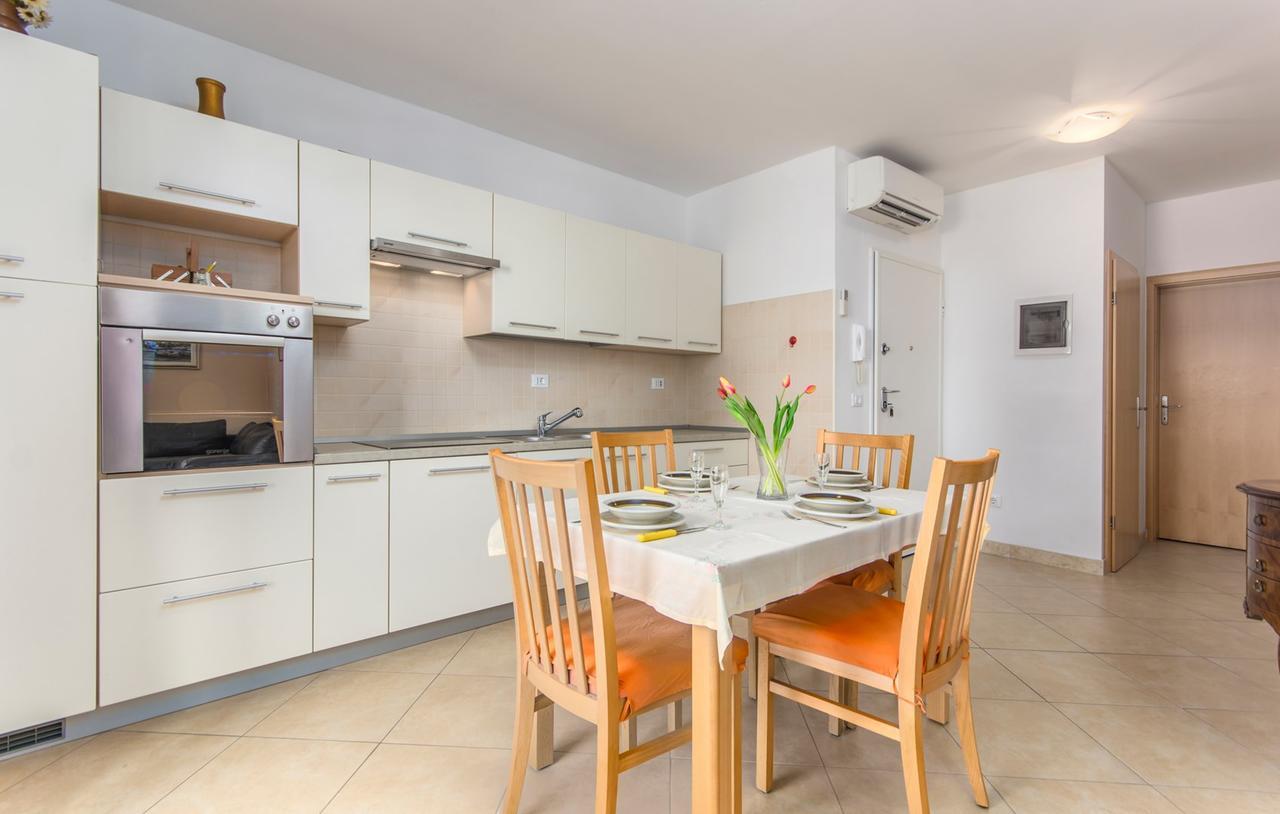 Apartment Riva פורץ מראה חיצוני תמונה