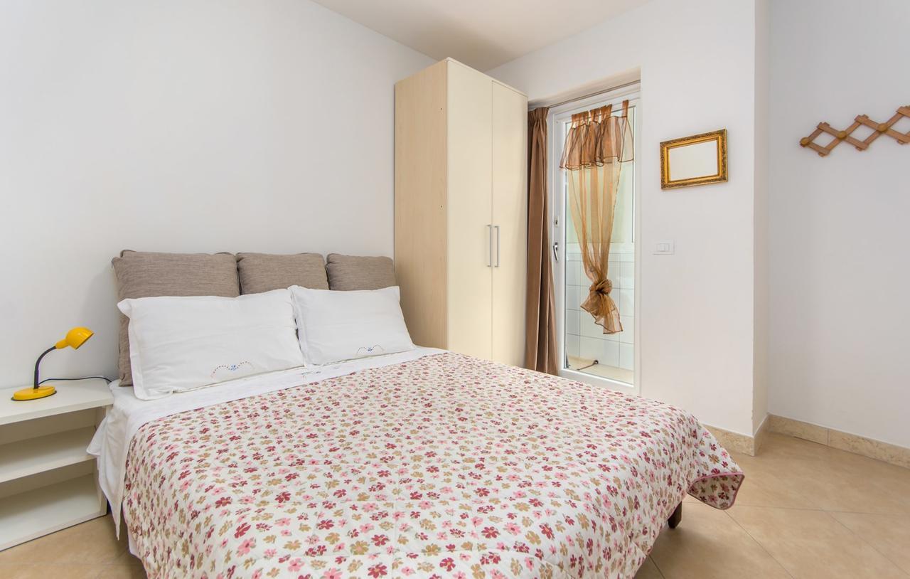 Apartment Riva פורץ מראה חיצוני תמונה