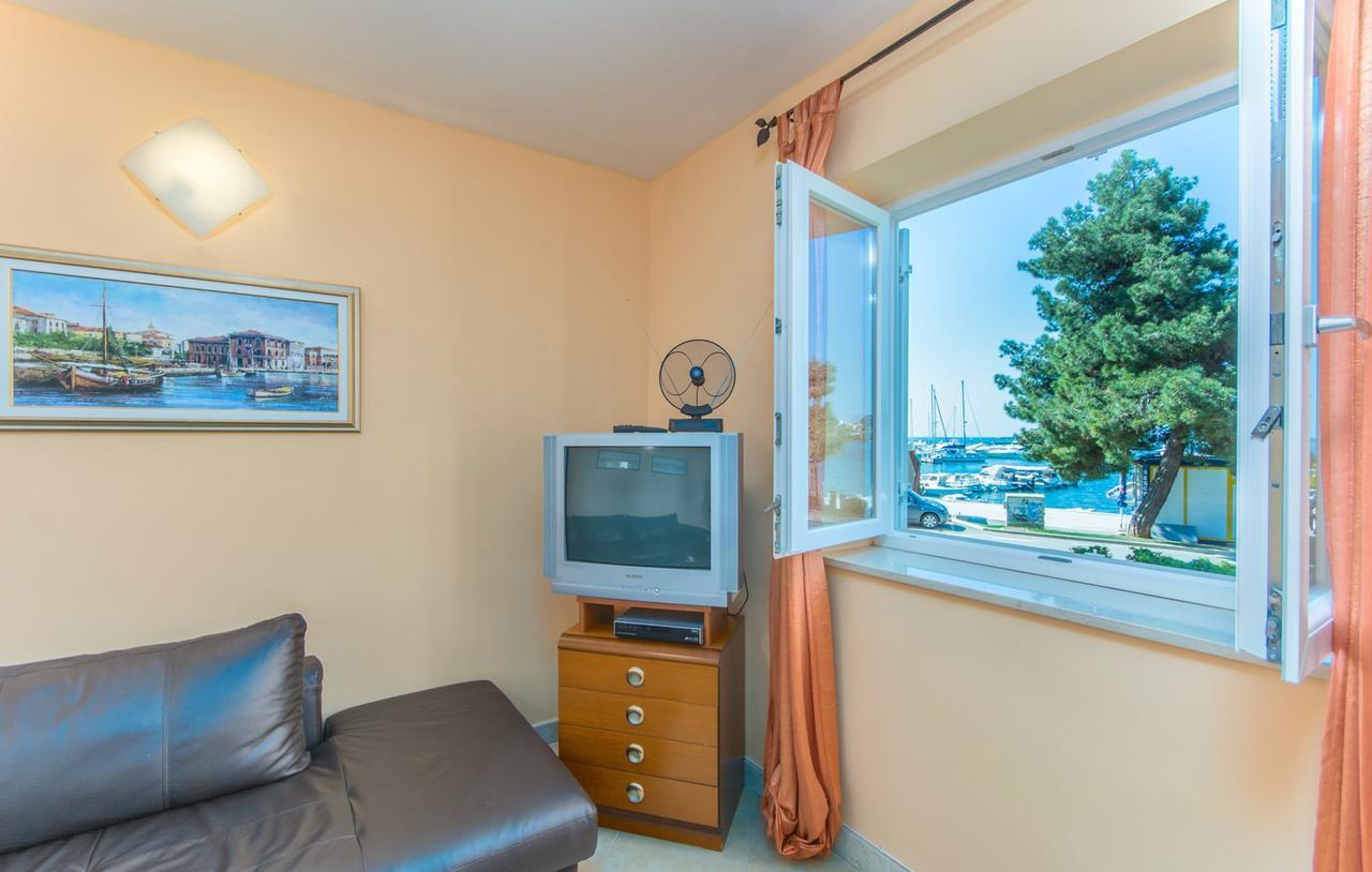 Apartment Riva פורץ מראה חיצוני תמונה
