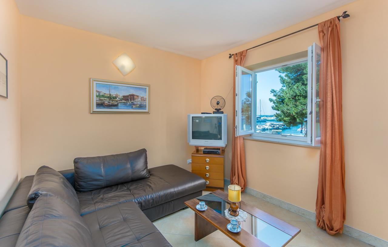 Apartment Riva פורץ מראה חיצוני תמונה